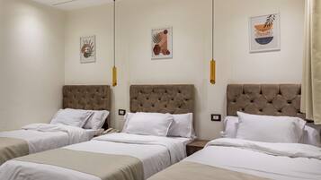 Luxury Triple Room | Minibar, desk, free WiFi
