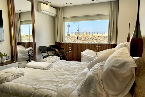 Luxury-Suite, Blick auf die WĂŒste