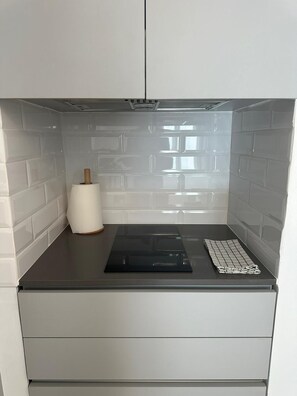 Private kitchen - Stylish Renovated Apartment in Chiado (Lisboa)