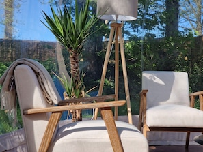 Cabana superluxo, vista para o jardim | Área de estar