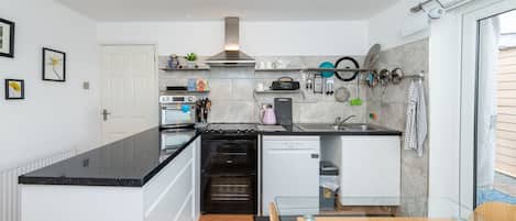 Microwave, oven, stovetop, dishwasher