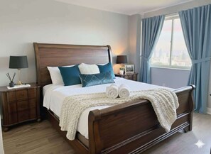 2 室のベッドルーム、アイロン / アイロン台、WiFi、ベッドシーツ