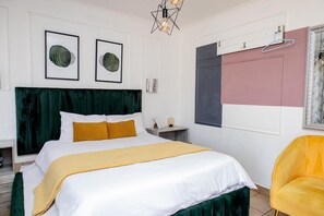 1 bedroom, WiFi, bed sheets - Thabelo Airport Lodge (Kempton Park)