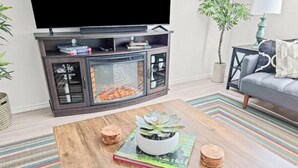 スマートテレビ、暖炉