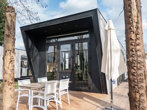 Dining - Modern Chalet by the River Maas (Kerkdriel)