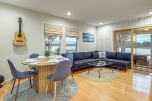 Interior - Potomac River Getaway: Walk to Marina! (King George)