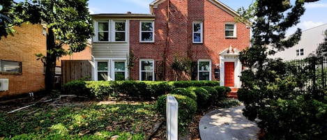 Duplex, 1 Bedroom | Exterior