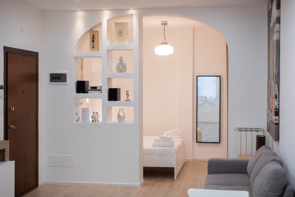 1 bedroom, Internet - Casa Mascarella in Bologna (Bologna)