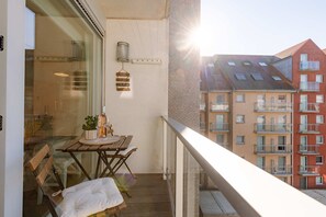 Apartment - Cozy Apartment for 4 With Parking (Nieuwpoort)