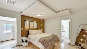 Hús (3 Bedrooms) | Að innan