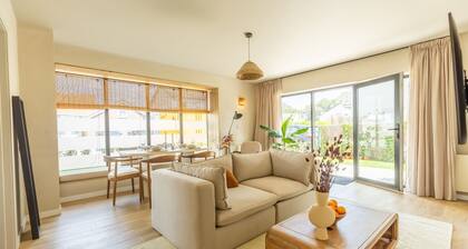 Modern Holiday Apartment With Garden Near the sea