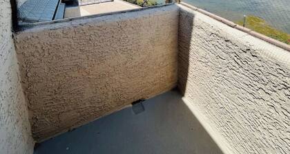 Very RARE, ON the RIVER !