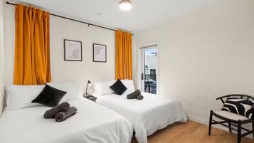2 chambres, bureau, fer et planche à repasser, Wi-Fi gratuit