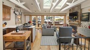Room - Fasching Haus 03 (Aspen)