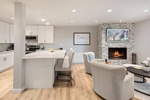 Condo (Lichenhearth 3) | 2 bedrooms, free WiFi, bed sheets
