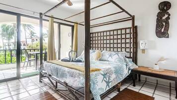 3 bedrooms, in-room safe, iron/ironing board, free WiFi