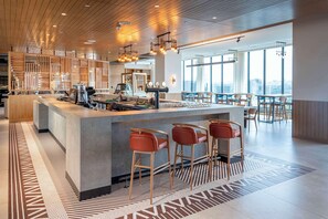 Bar (on property) - Hyatt House Nairobi Westlands (Nairobi)