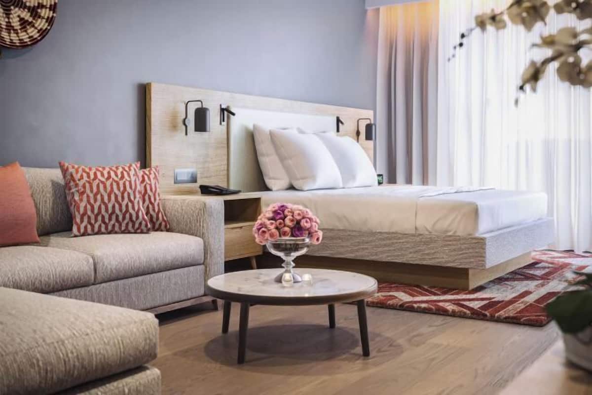 Ropa de cama de alta calidad, cubrecamas y colchones con efecto memoria