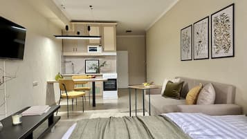 1 bedroom, iron/ironing board, WiFi, bed sheets