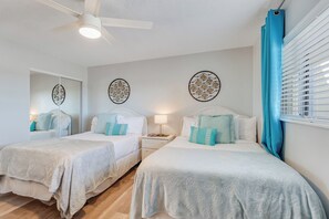 2 soverom, strykejern/-brett, wi-fi og sengetøy