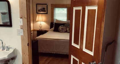 Charming studio apartment in Whiteville