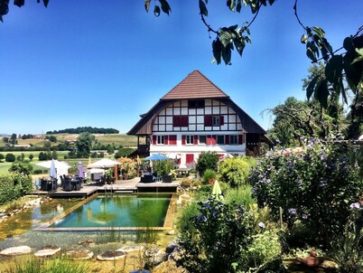 Two-room flat for up to 4 people near Bern.