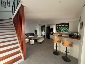 Tischtennisplatte, Bücher