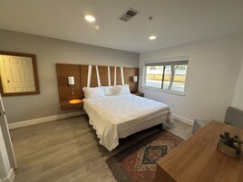 华丽公寓, 2 间卧室 | 埃及棉床单、高档床上用品、记忆海绵床垫、办公桌