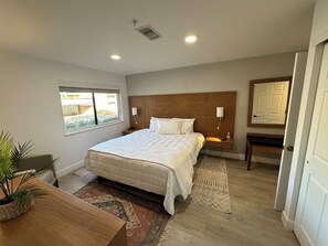 Deluxe Apartment, 2 Bedrooms | Egyptian cotton sheets, premium bedding, memory-foam beds, desk - B&J HOTELS (Roswell)