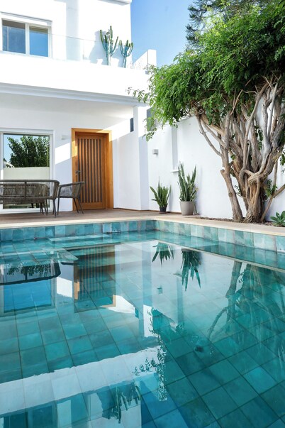 Sumptuous house with private pool