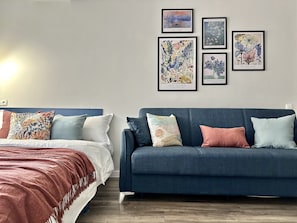 1 habitación, tabla de planchar con plancha, wifi y ropa de cama 