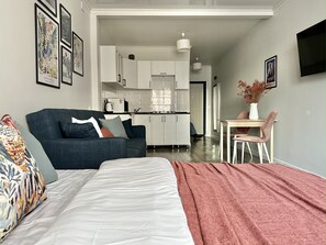 1 chambre, fer et planche Ă repasser, Wi-Fi, draps fournis