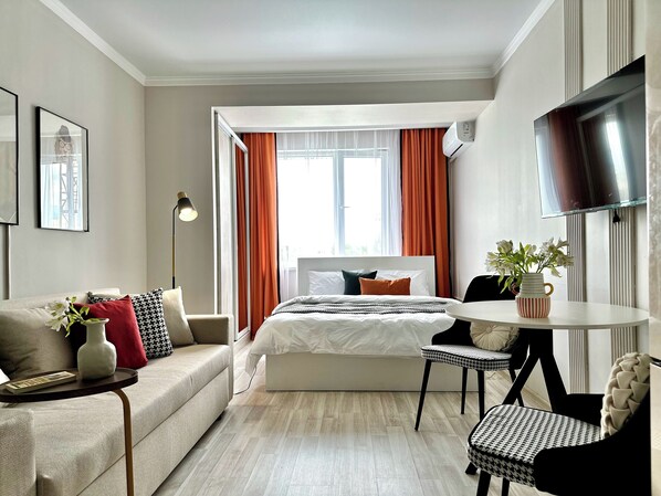 1 bedroom, iron/ironing board, WiFi, bed sheets