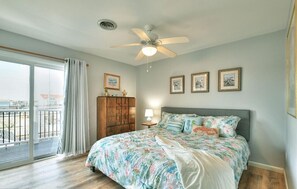 4 soverom, strykejern/-brett og wi-fi (inkludert)