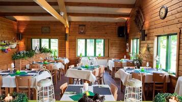 Chalet | Restaurantes