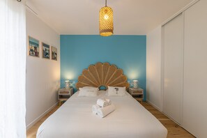 1 slaapkamer, een strijkplank/strijkijzer, gratis wifi, beddengoed