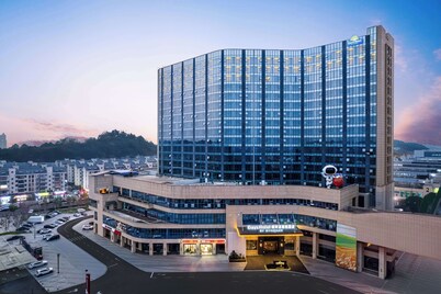 Days Hotel by Wyndham Changsha Yuhua East