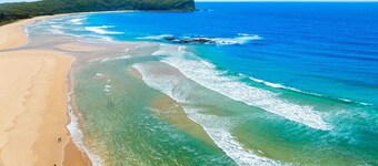 Boomerang at South Durras Whole