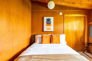 2 bedrooms, iron/ironing board, travel crib, WiFi