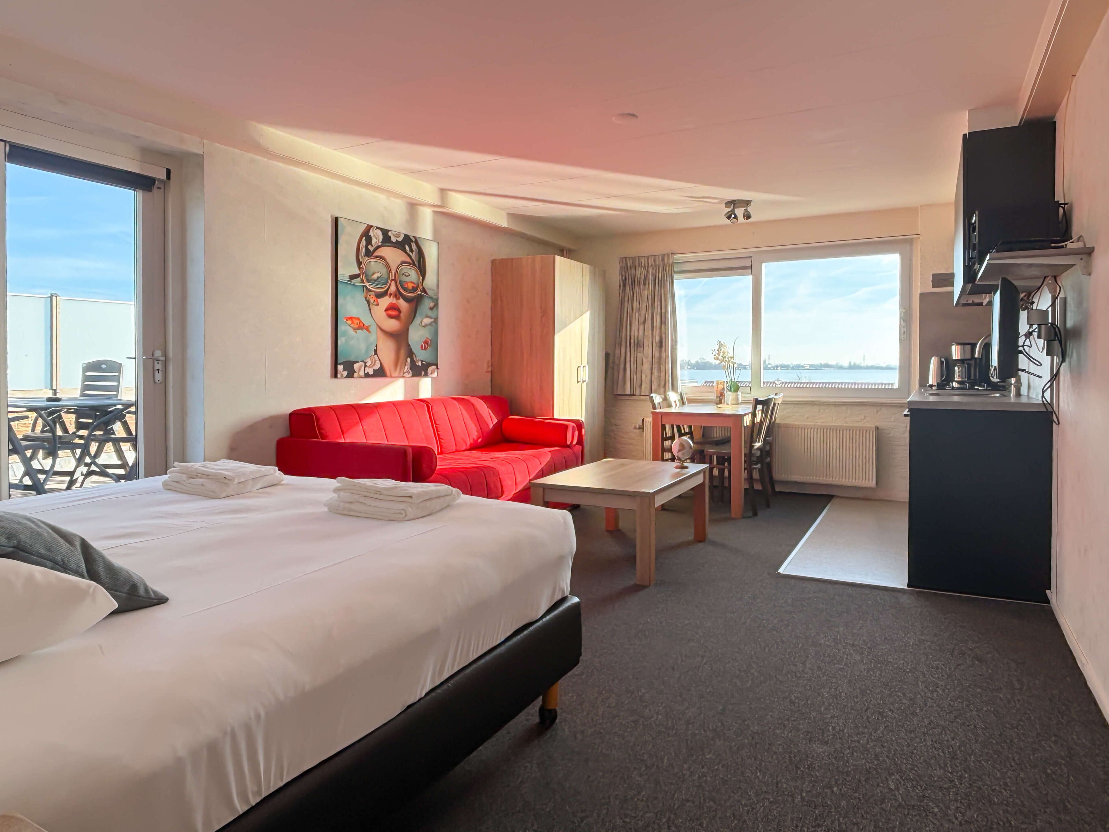 Comfort-Studio, Seeseite | Verdunkelungsvorhänge, Bügeleisen/Bügelbrett, kostenloses WLAN