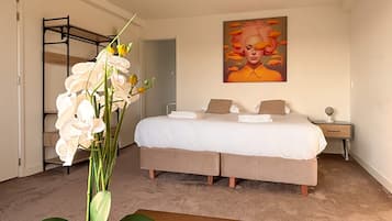 Deluxe-Doppelzimmer | Verdunkelungsvorhänge, Bügeleisen/Bügelbrett, kostenloses WLAN