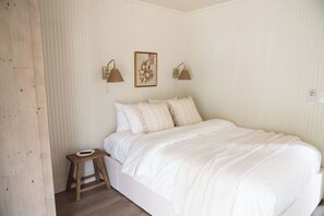 1 makuuhuone, silitysrauta/-lauta, Wi-Fi, vuodevaatteet