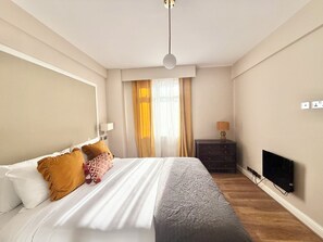 2 soverom, strykejern/-brett, internettilgang og sengetøy