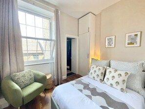 1 室のベッドルーム、アイロン / アイロン台、WiFi、ベッドシーツ