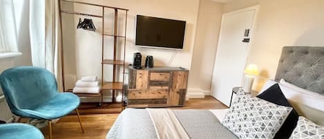 1 Schlafzimmer, Bügeleisen/Bügelbrett, WLAN, Bettwäsche