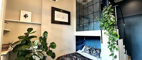 1 chambre, fer et planche à repasser, Wi-Fi, draps fournis