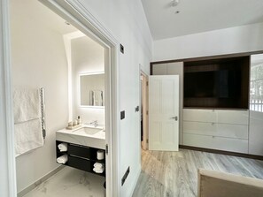 Hair dryer, towels