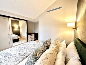 3 Schlafzimmer, Bügeleisen/Bügelbrett, Internetzugang, Bettwäsche