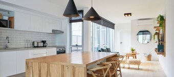 Nido at Palacio Cabrera