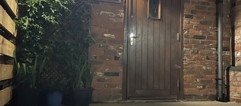 THE PIGGERY CHESHIRE. The perfect place to get away from it all